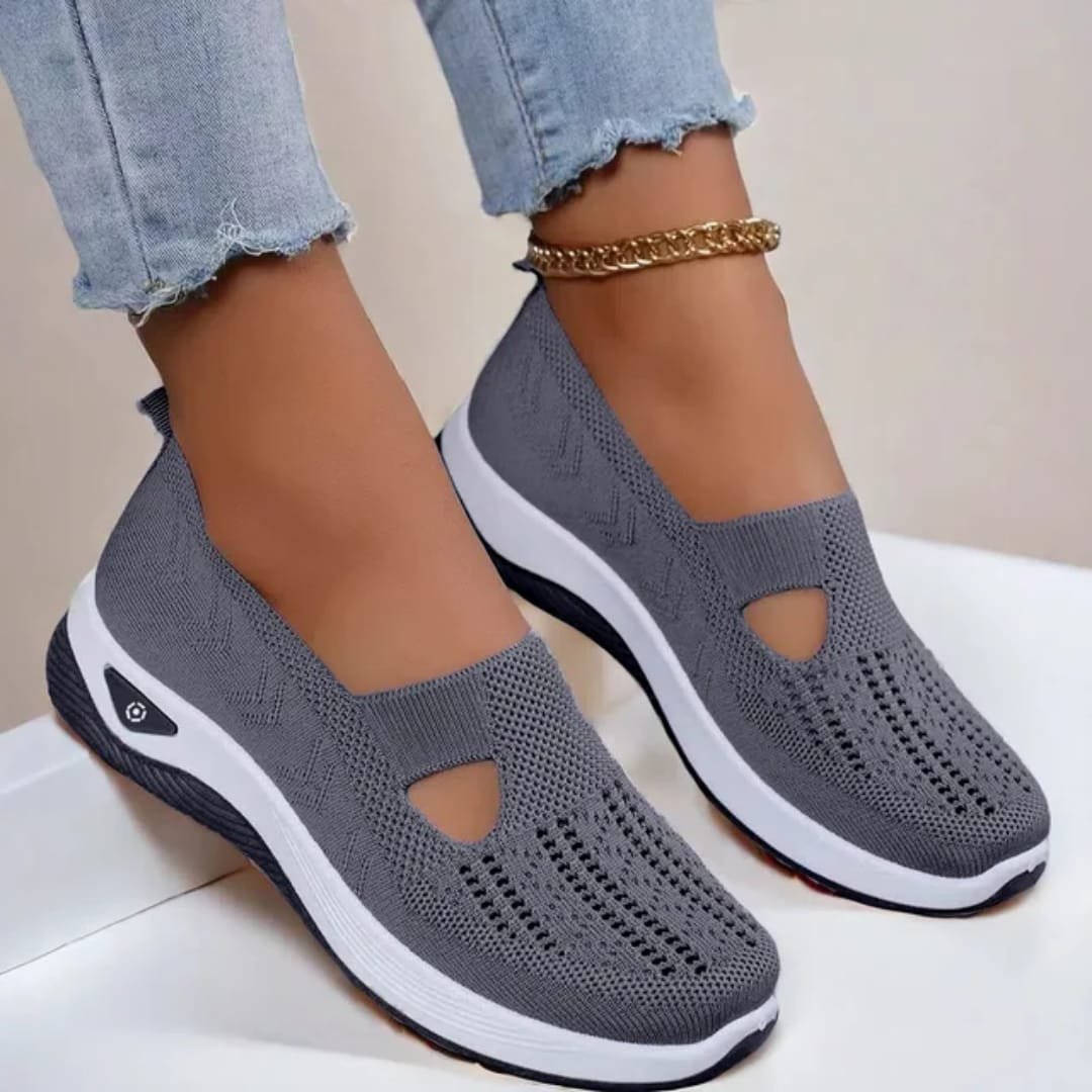 CloudWalker Slip-On Mesh Air Cushion Breathable Women's Sneakers - Image 11