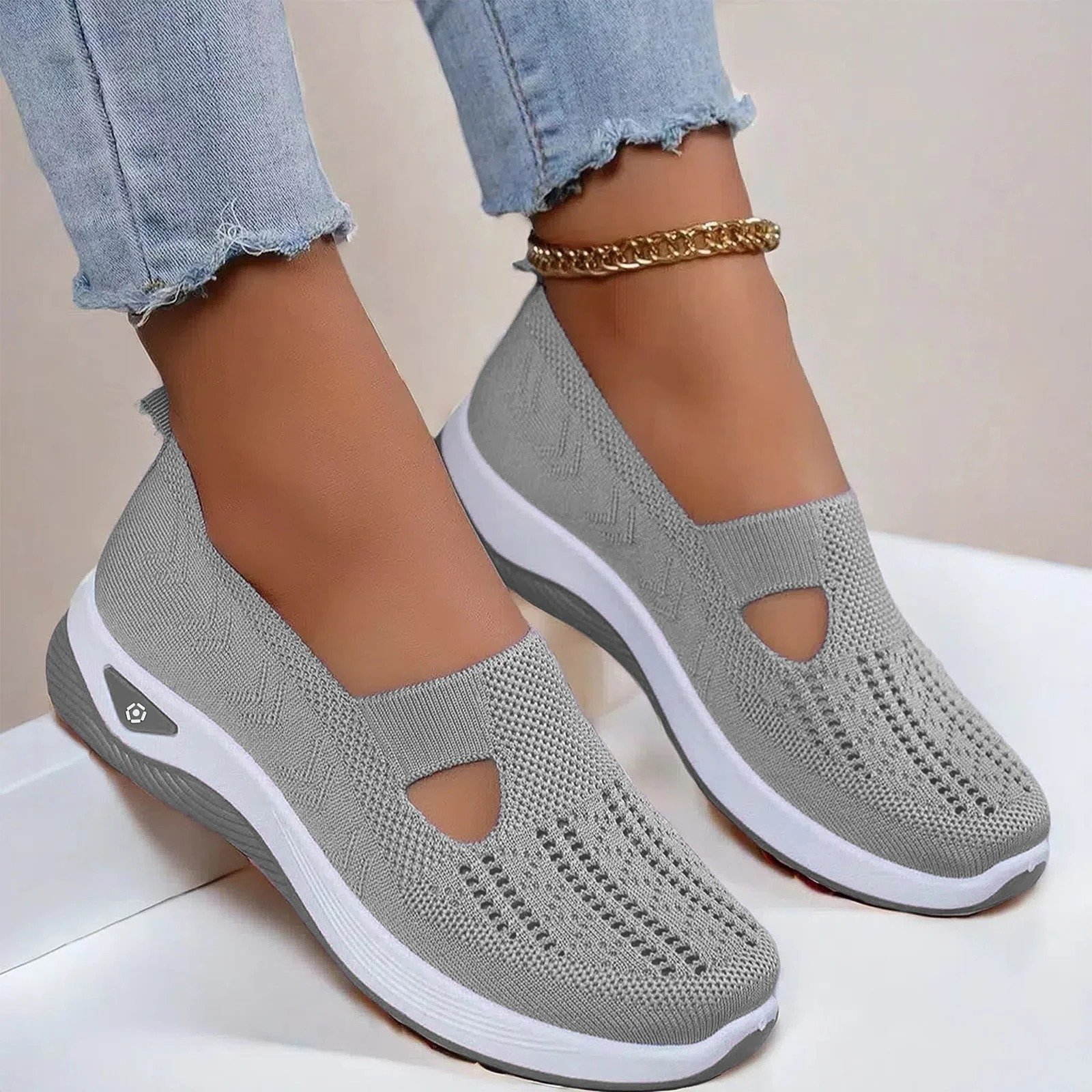 CloudWalker Slip-On Mesh Air Cushion Breathable Women's Sneakers - Image 3