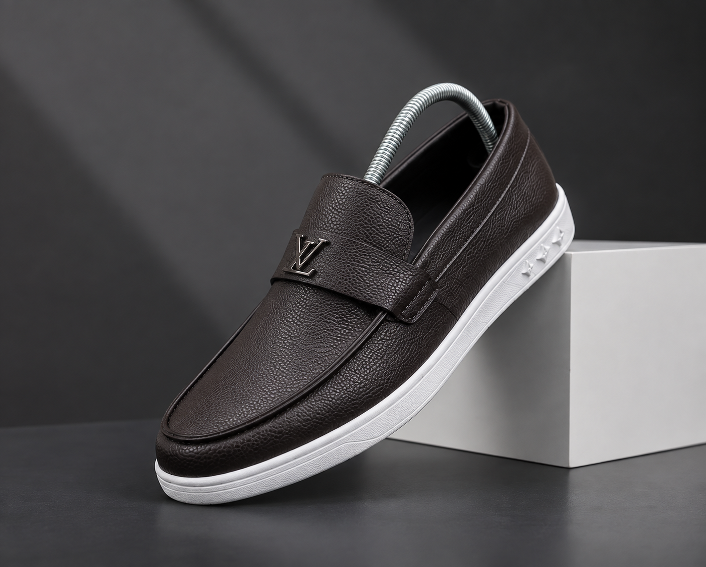 Executive Comfort Leather Loafers - Image 8