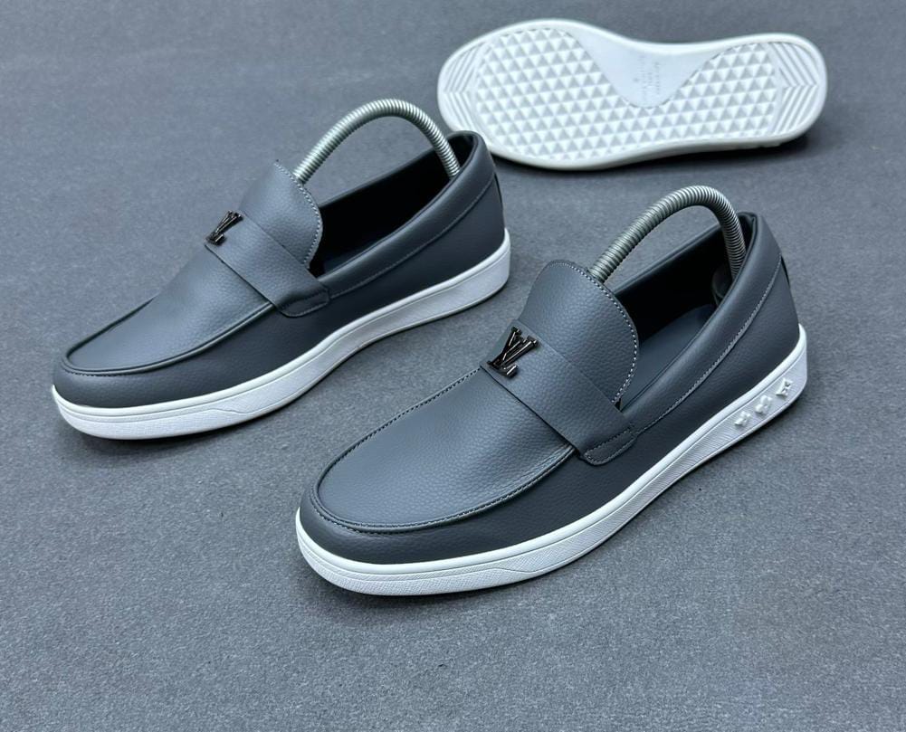 Executive Comfort Leather Loafers - Image 5
